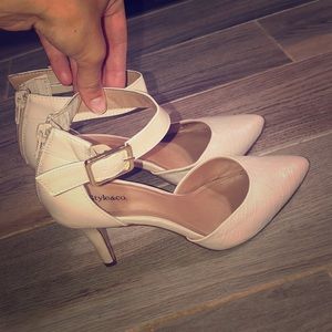 Worn twice! Like new off white heels